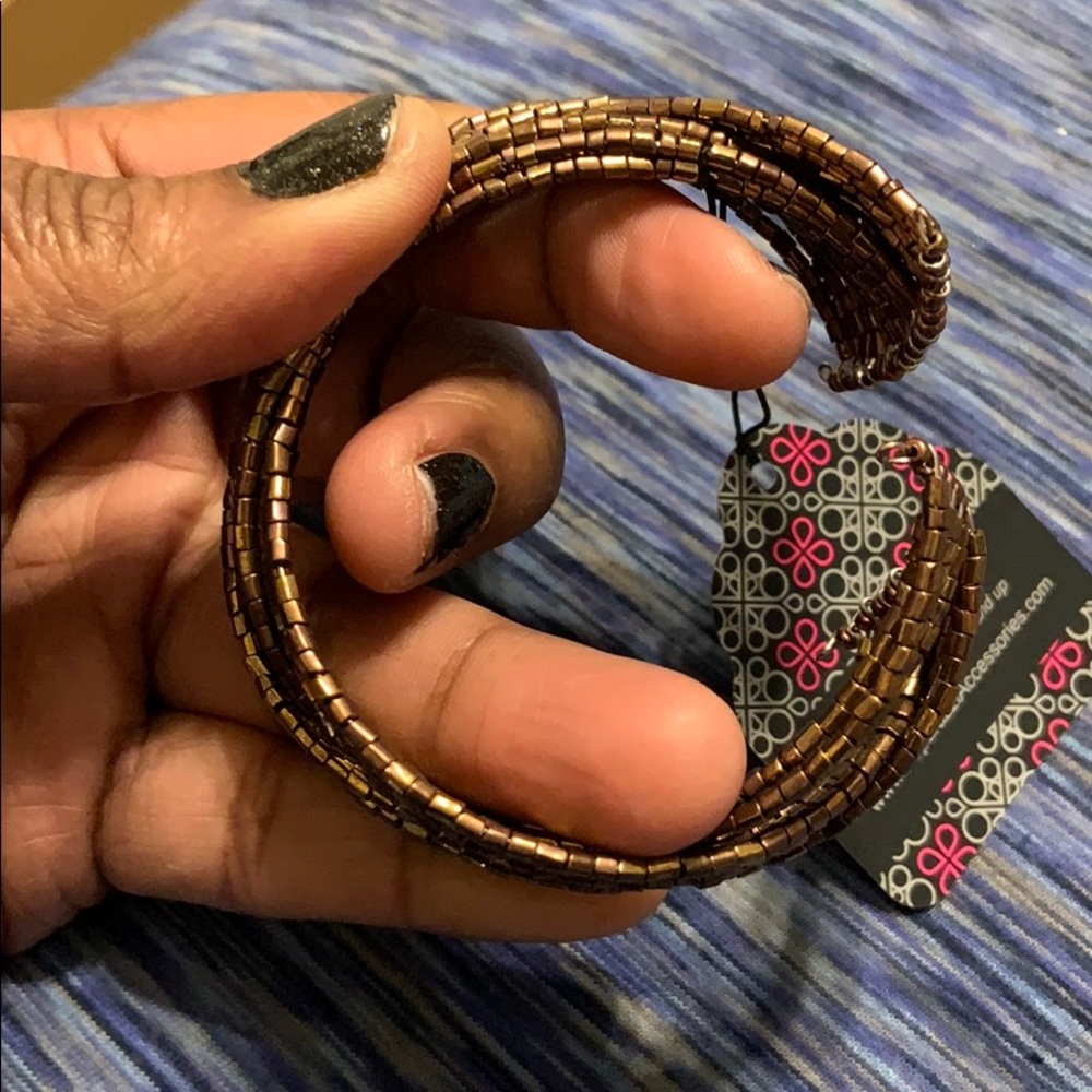 Bracelets - Picture 5 of 5